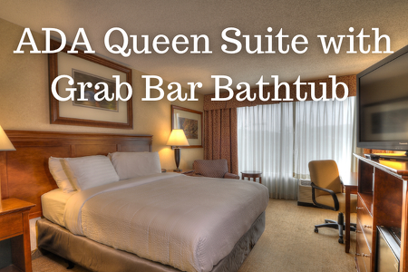 ADA  QUEEN SUITE WITH GRAB BAR BATHTUB
